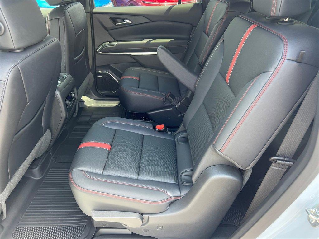 new 2026 Chevrolet Traverse car, priced at $57,244