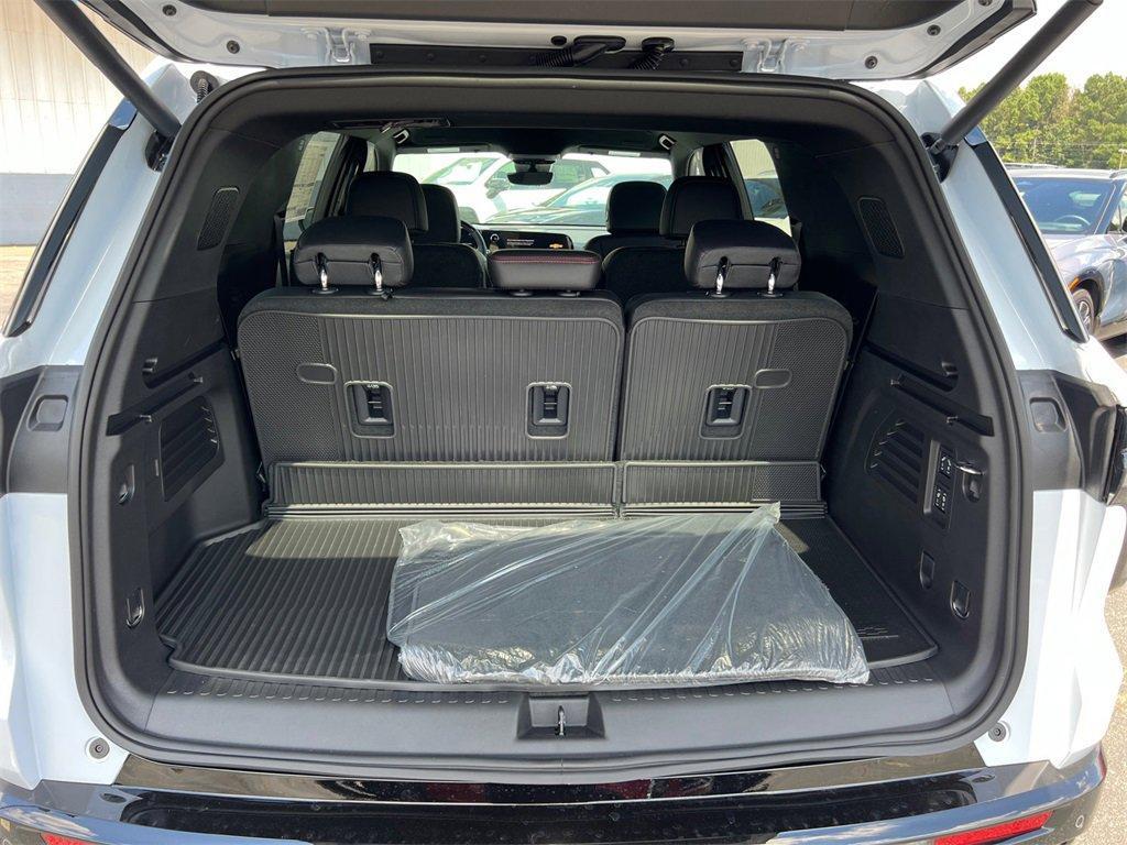 new 2026 Chevrolet Traverse car, priced at $57,244