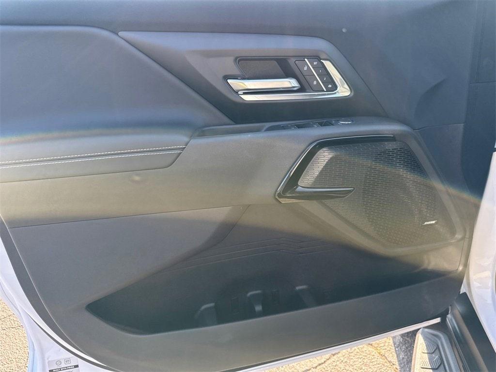 new 2025 Chevrolet Silverado EV car, priced at $70,435