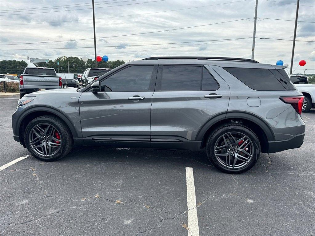 used 2025 Ford Explorer car, priced at $44,554
