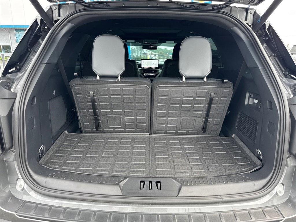 used 2025 Ford Explorer car, priced at $44,554