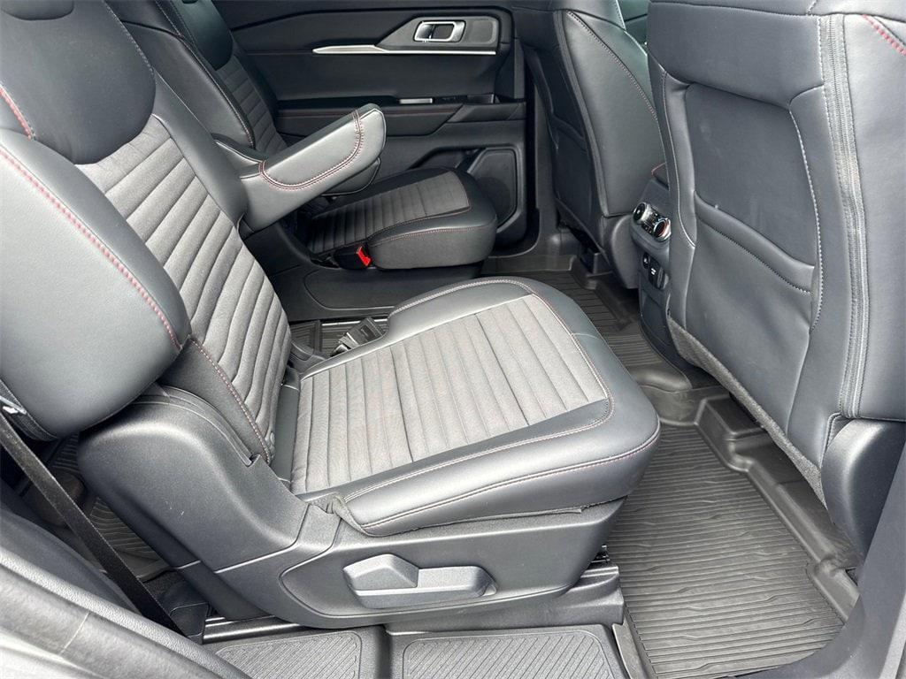 used 2025 Ford Explorer car, priced at $44,554