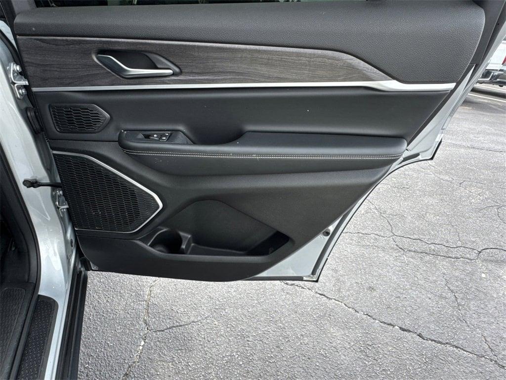 used 2021 Jeep Grand Cherokee L car, priced at $24,577