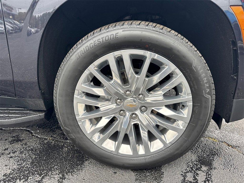 new 2025 Chevrolet Suburban car, priced at $79,120