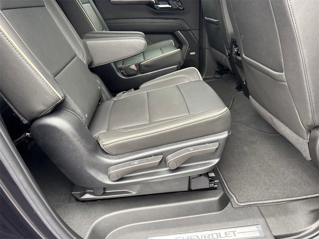 new 2025 Chevrolet Suburban car, priced at $79,120