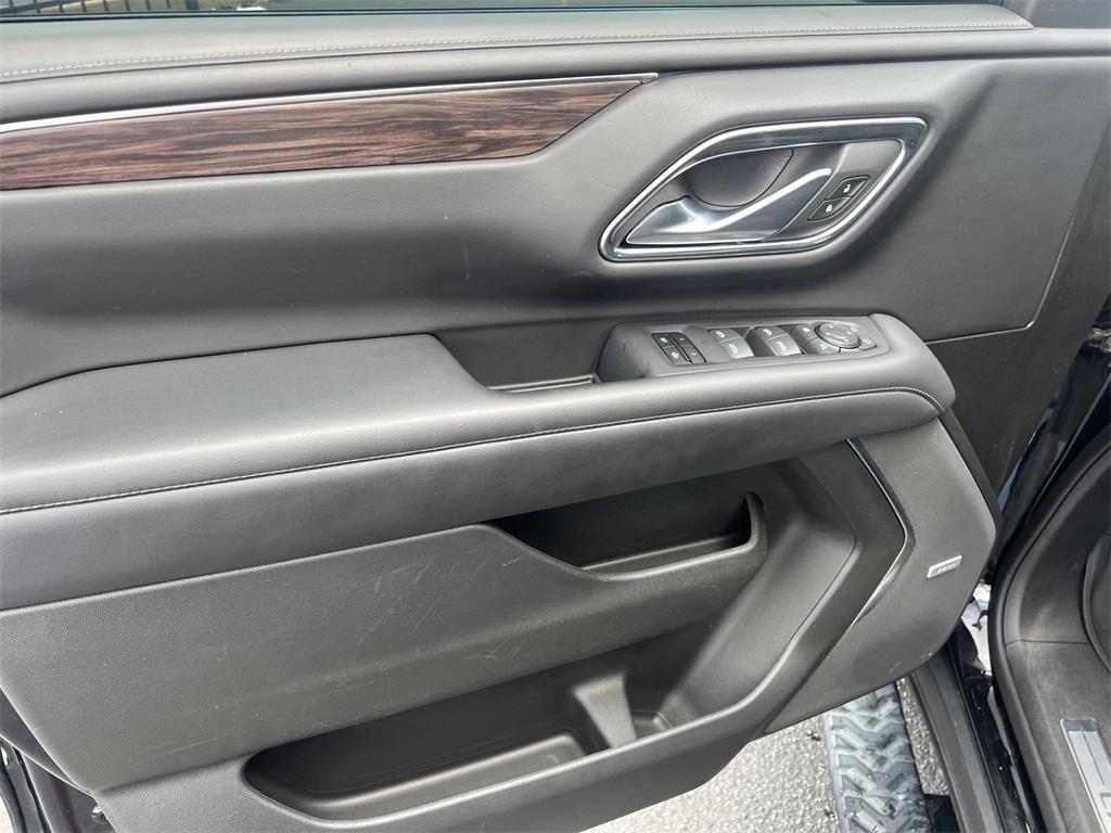 used 2022 Chevrolet Suburban car, priced at $53,996