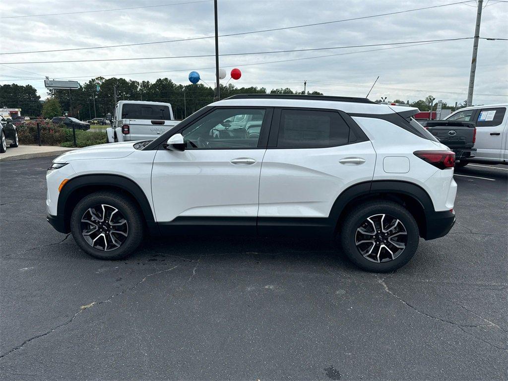 new 2025 Chevrolet TrailBlazer car, priced at $29,644