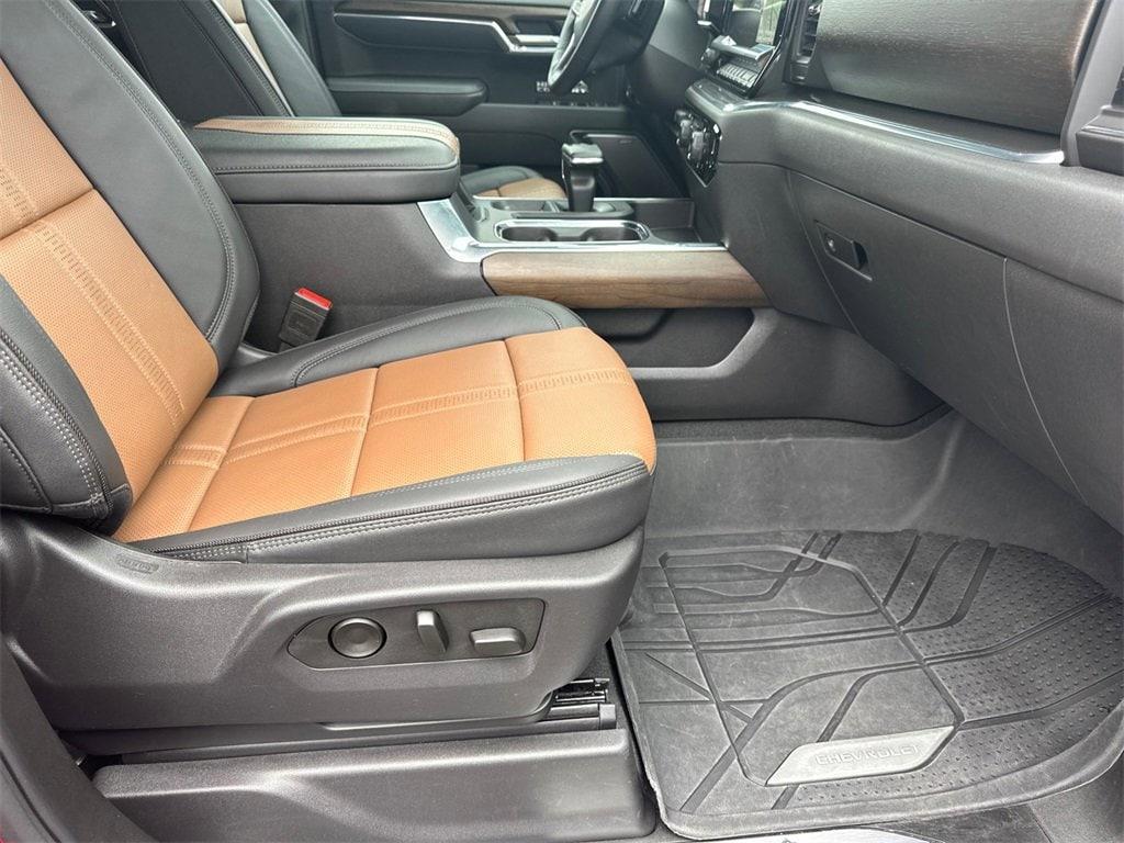 used 2025 Chevrolet Silverado 1500 car, priced at $60,557