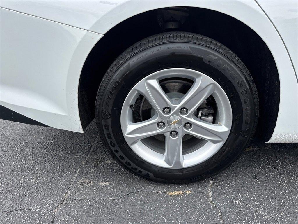 new 2025 Chevrolet Malibu car, priced at $20,995