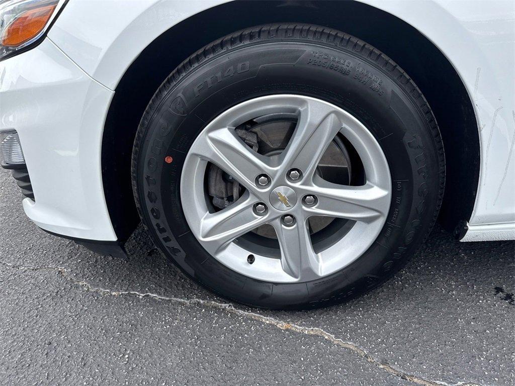 new 2025 Chevrolet Malibu car, priced at $20,995