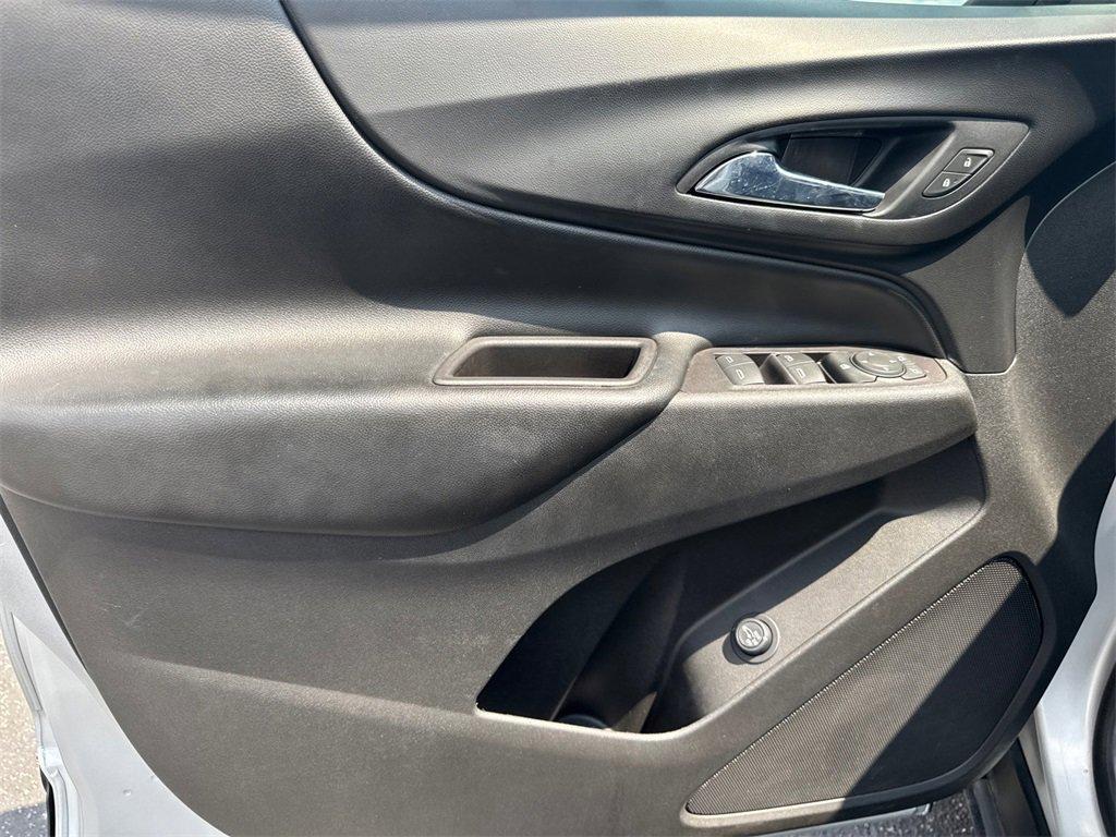 used 2022 Chevrolet Equinox car, priced at $9,854