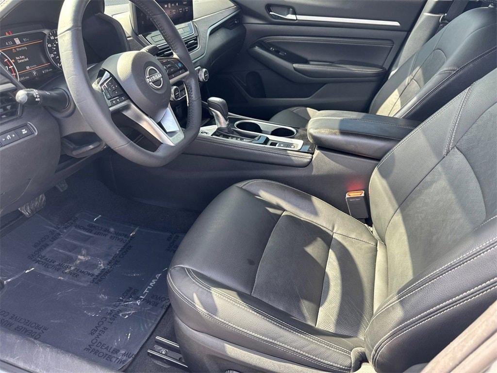 used 2023 Nissan Altima car, priced at $20,554