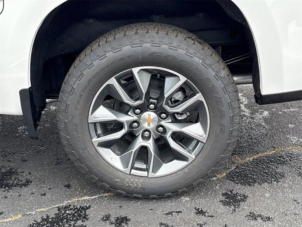 new 2025 Chevrolet Silverado 1500 car, priced at $47,885