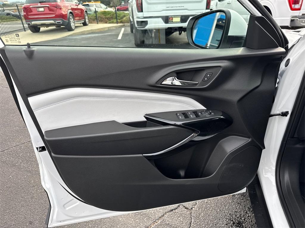 new 2026 Chevrolet Trax car, priced at $26,755