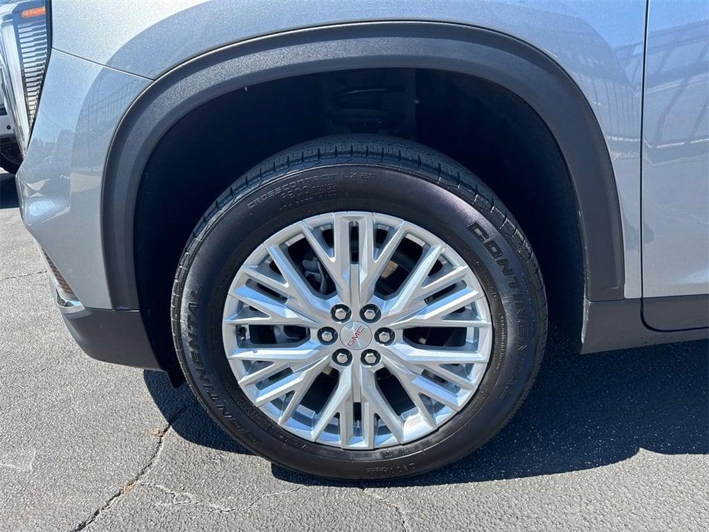 used 2024 GMC Acadia car, priced at $39,314