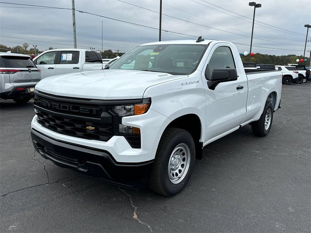 new 2025 Chevrolet Silverado 1500 car, priced at $32,102