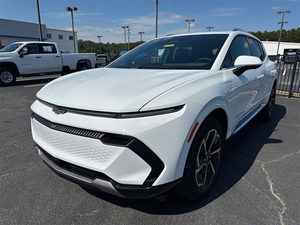 new 2025 Chevrolet Equinox EV car, priced at $36,015