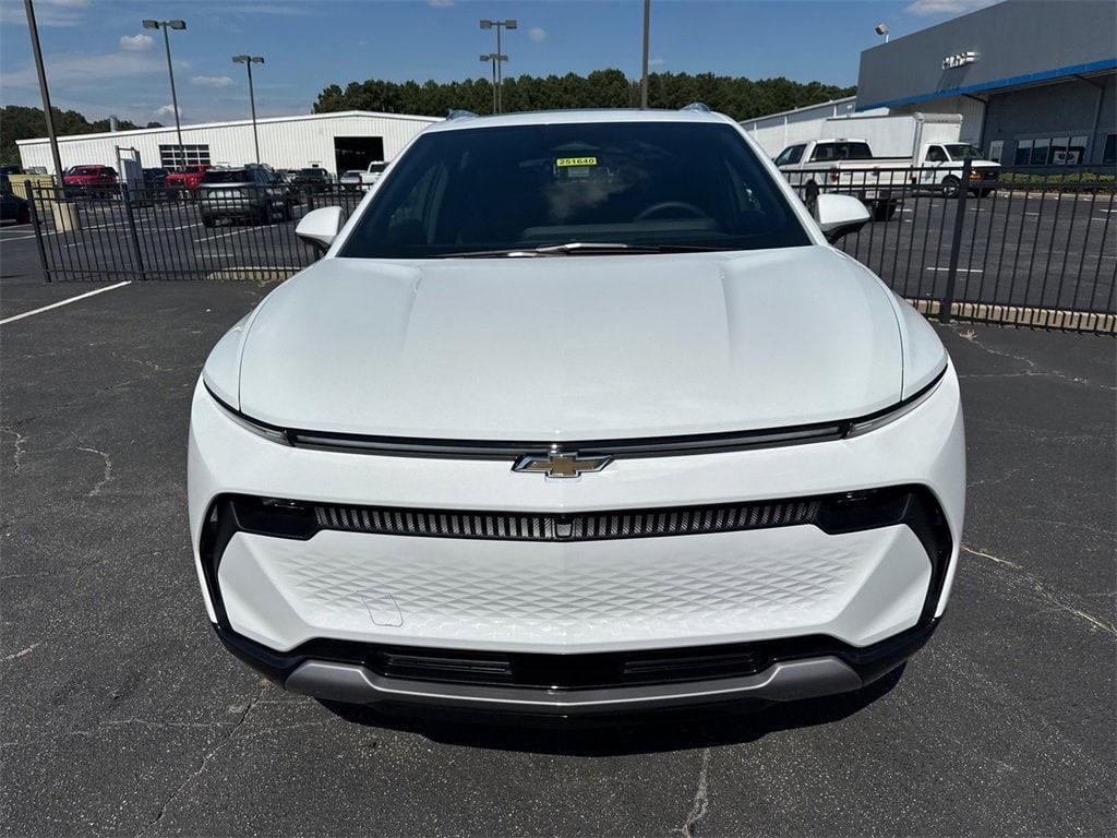 new 2025 Chevrolet Equinox EV car, priced at $36,015
