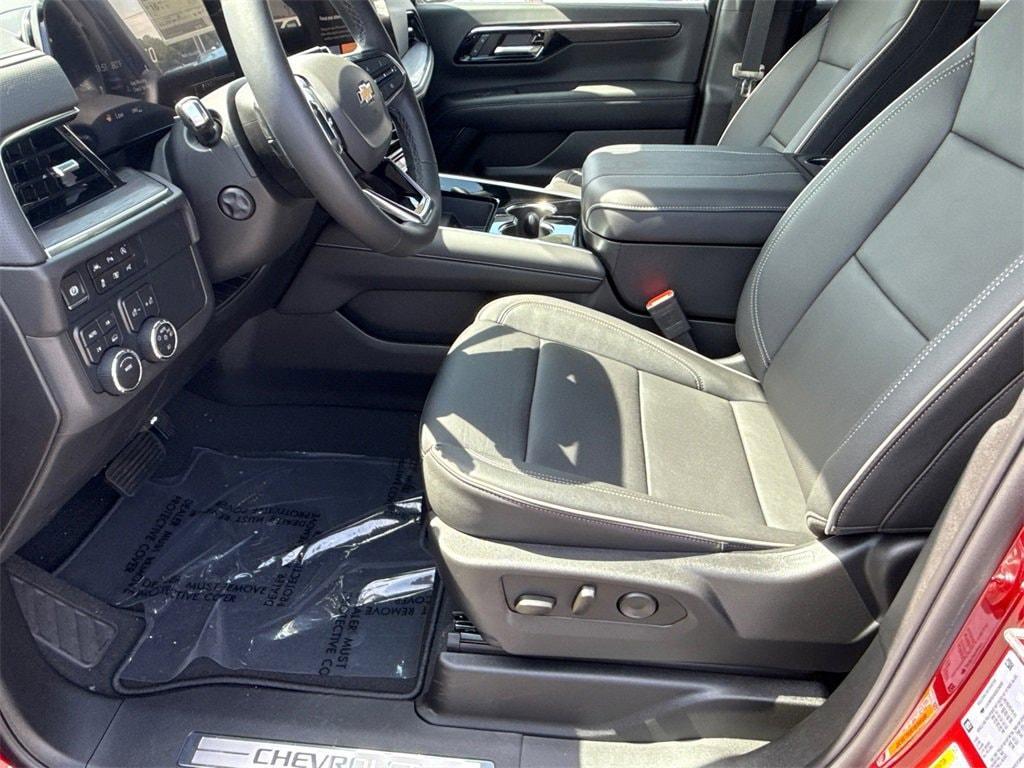 new 2025 Chevrolet Suburban car, priced at $76,340