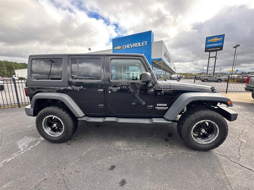 used 2013 Jeep Wrangler Unlimited car, priced at $14,314