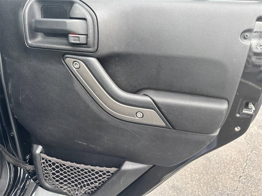 used 2013 Jeep Wrangler Unlimited car, priced at $14,314