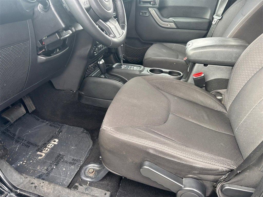 used 2013 Jeep Wrangler Unlimited car, priced at $14,314