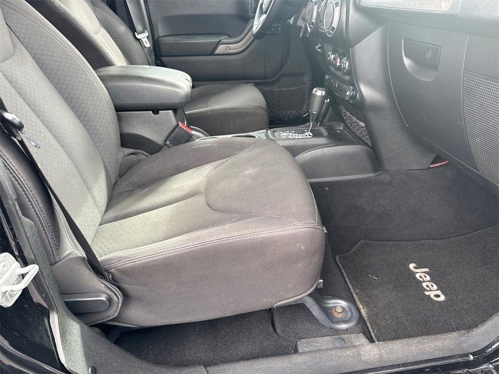 used 2013 Jeep Wrangler Unlimited car, priced at $14,314