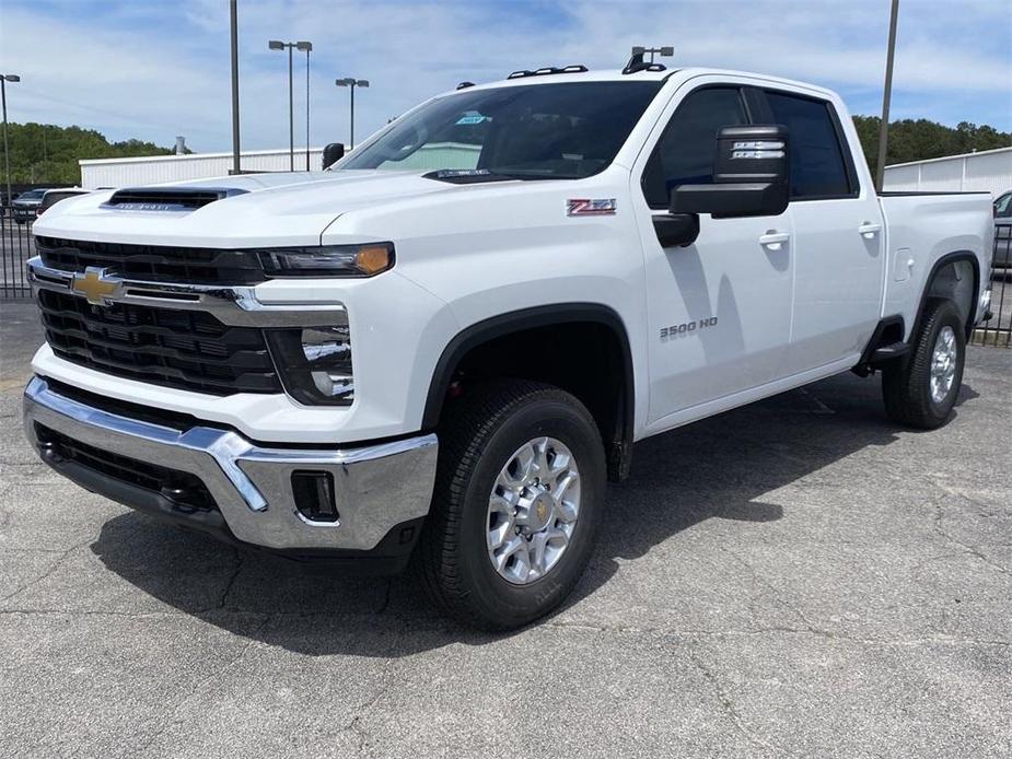 new 2024 Chevrolet Silverado 3500 car, priced at $73,895