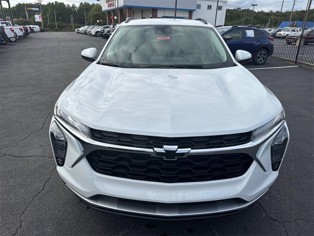 new 2026 Chevrolet Trax car, priced at $25,505