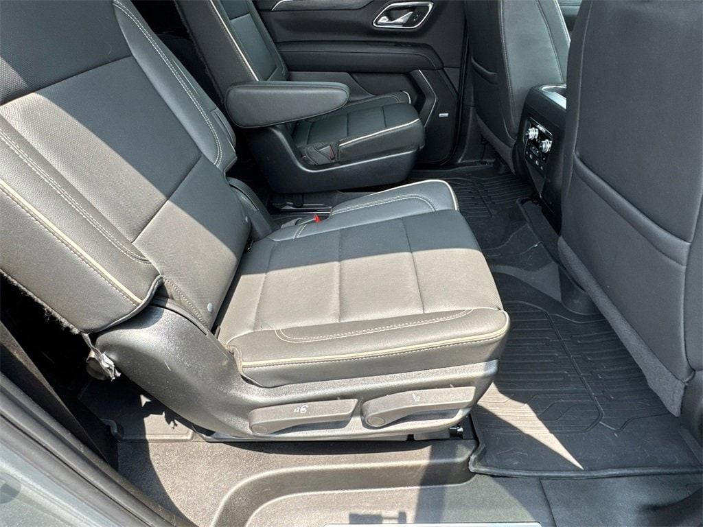 used 2024 GMC Yukon XL car, priced at $67,996