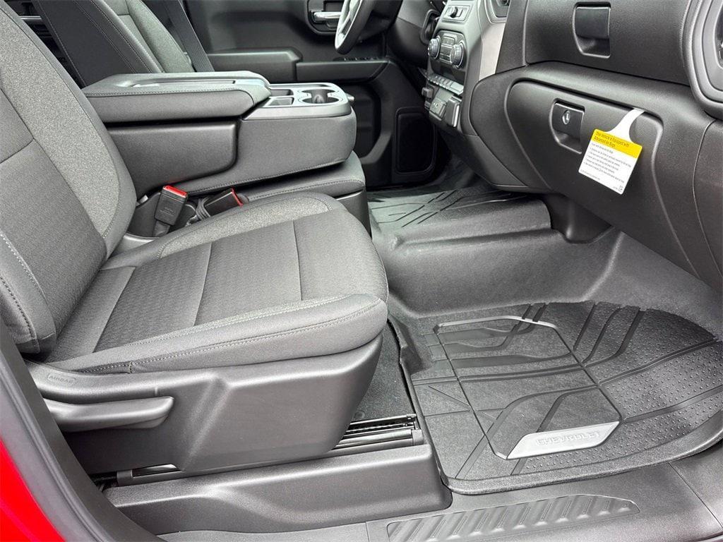 new 2026 Chevrolet Silverado 1500 car, priced at $39,575