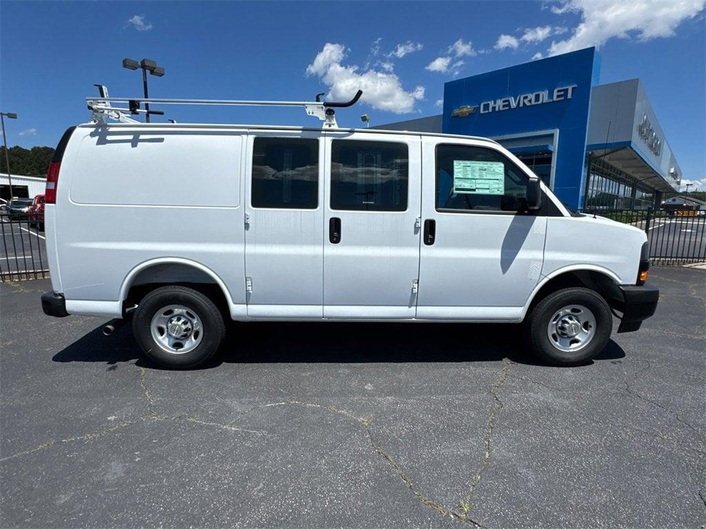 new 2025 Chevrolet Express 2500 car, priced at $50,870