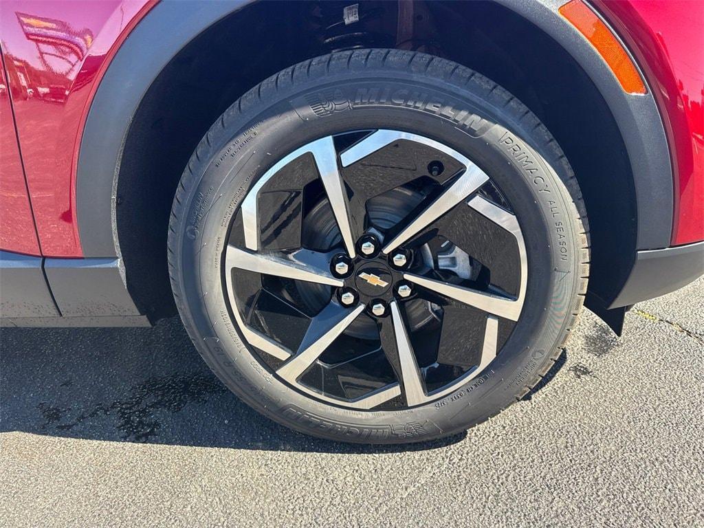 new 2026 Chevrolet Equinox EV car, priced at $41,025