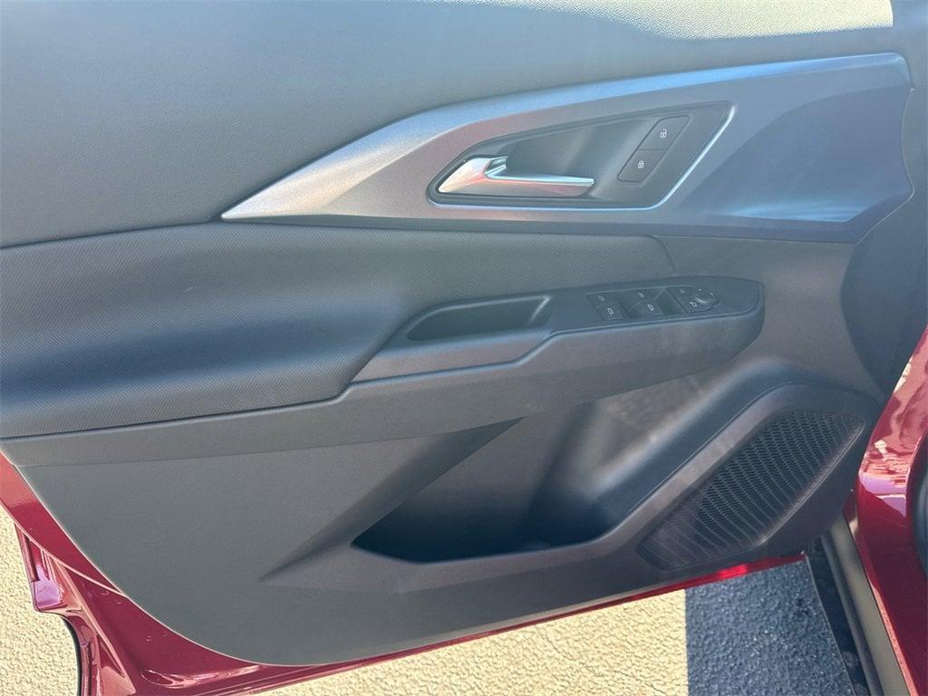 new 2026 Chevrolet Equinox EV car, priced at $41,025