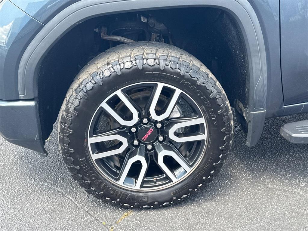 used 2019 GMC Sierra 1500 car, priced at $33,996