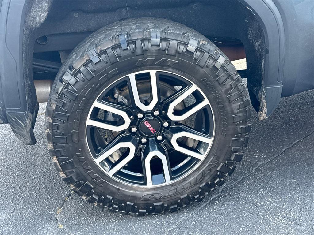 used 2019 GMC Sierra 1500 car, priced at $33,996