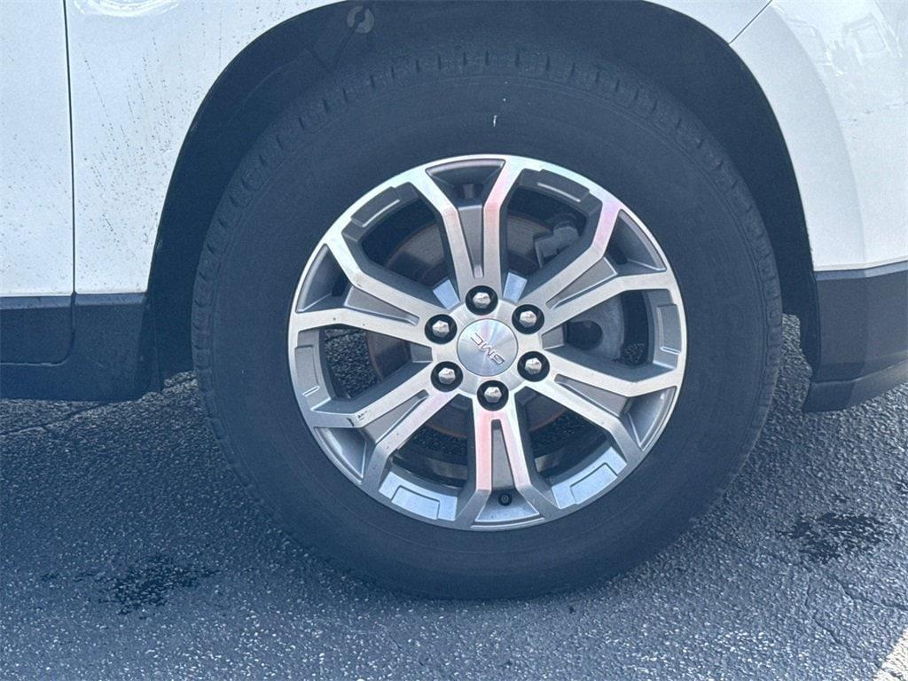 used 2015 GMC Acadia car, priced at $9,996