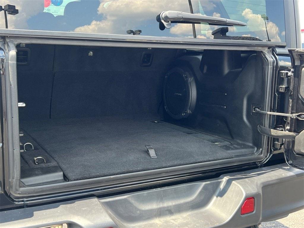 used 2022 Jeep Wrangler Unlimited car, priced at $32,614