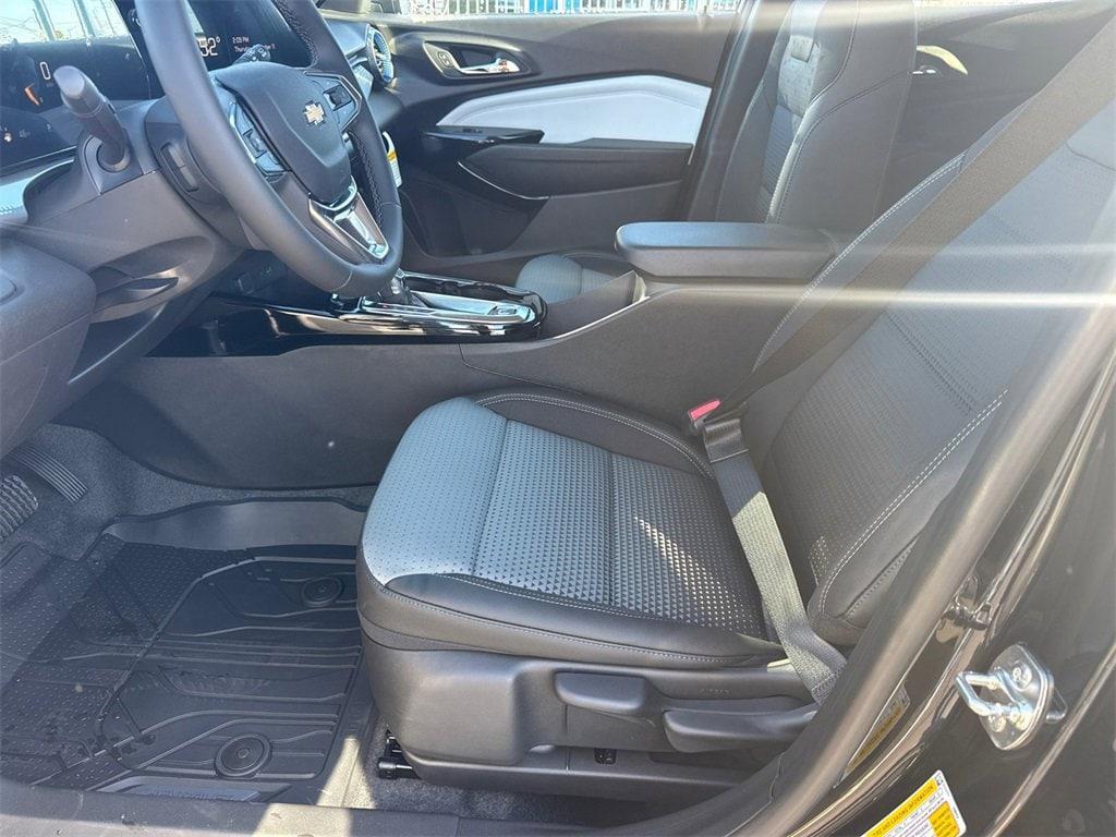 new 2026 Chevrolet Trax car, priced at $26,280