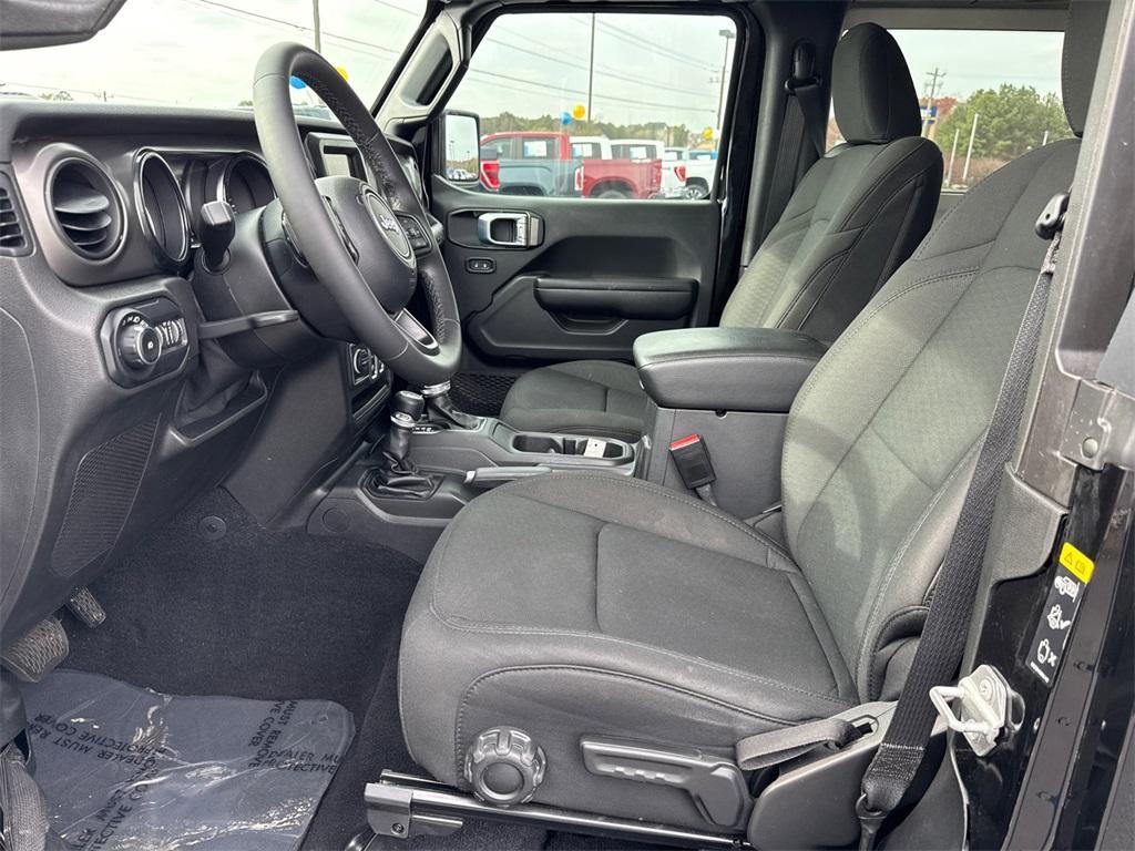 used 2021 Jeep Wrangler car, priced at $23,354