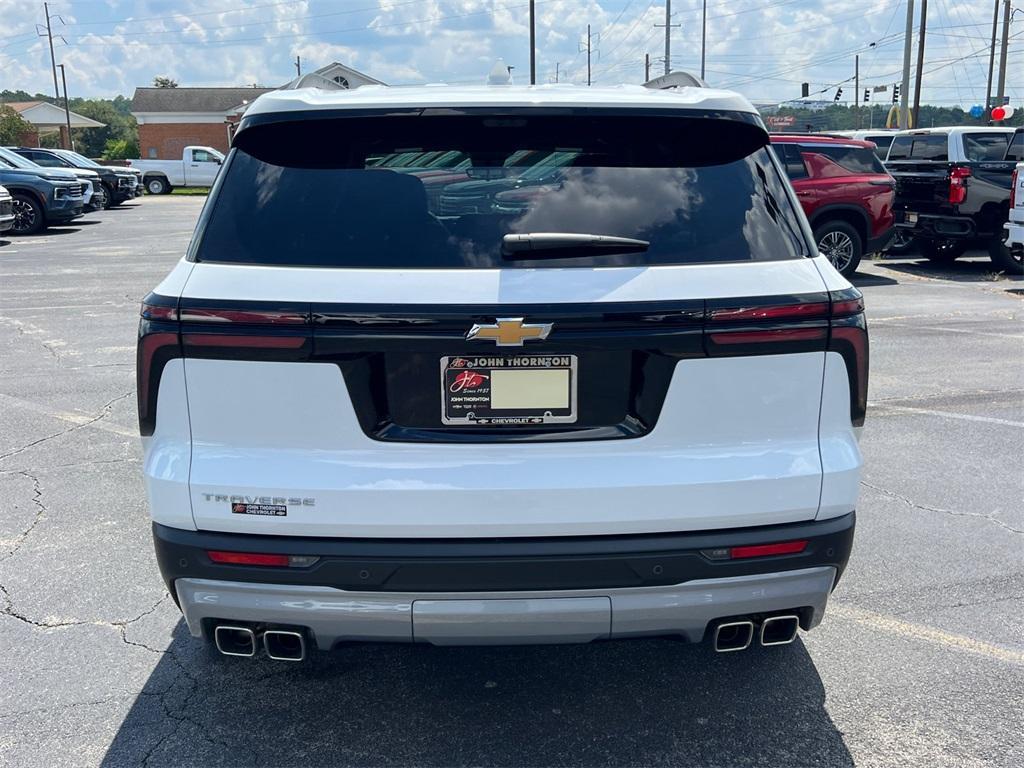 new 2026 Chevrolet Traverse car, priced at $46,410