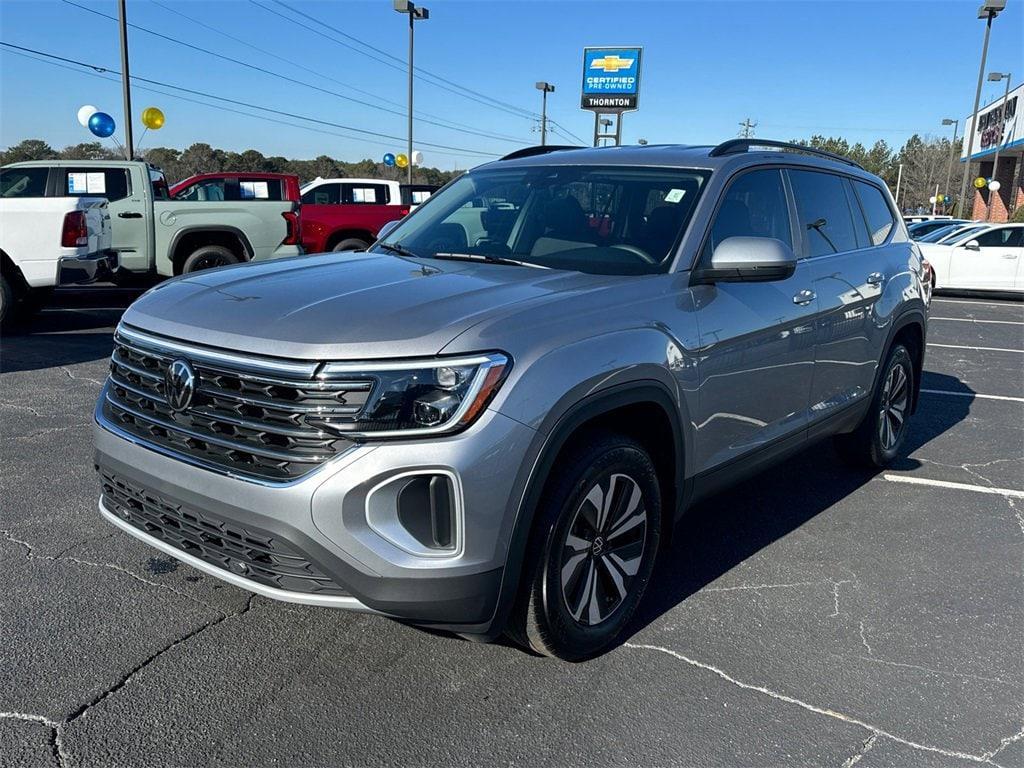 used 2024 Volkswagen Atlas car, priced at $30,772