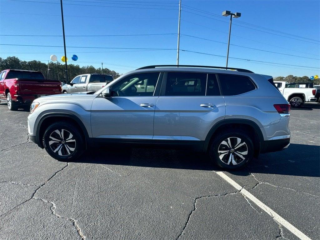 used 2024 Volkswagen Atlas car, priced at $30,772