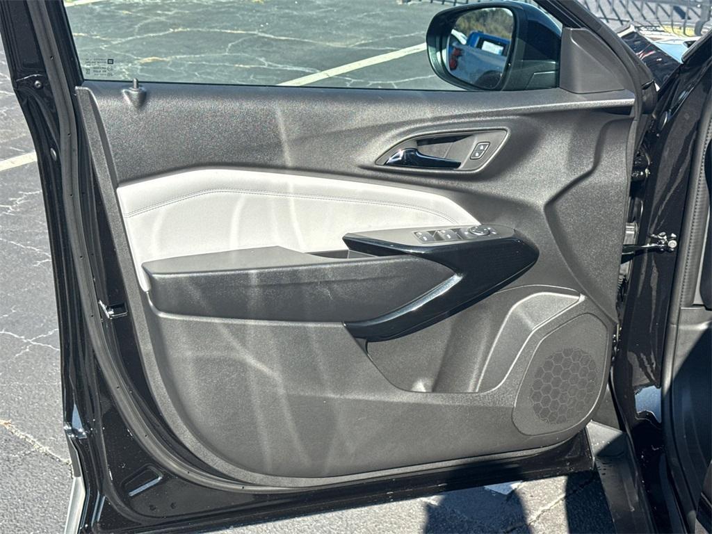 new 2026 Chevrolet Trax car, priced at $26,280