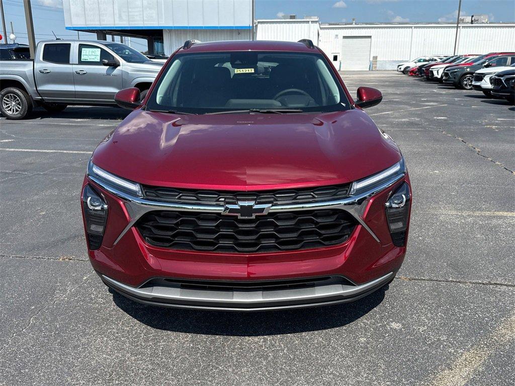 new 2025 Chevrolet Trax car, priced at $22,610