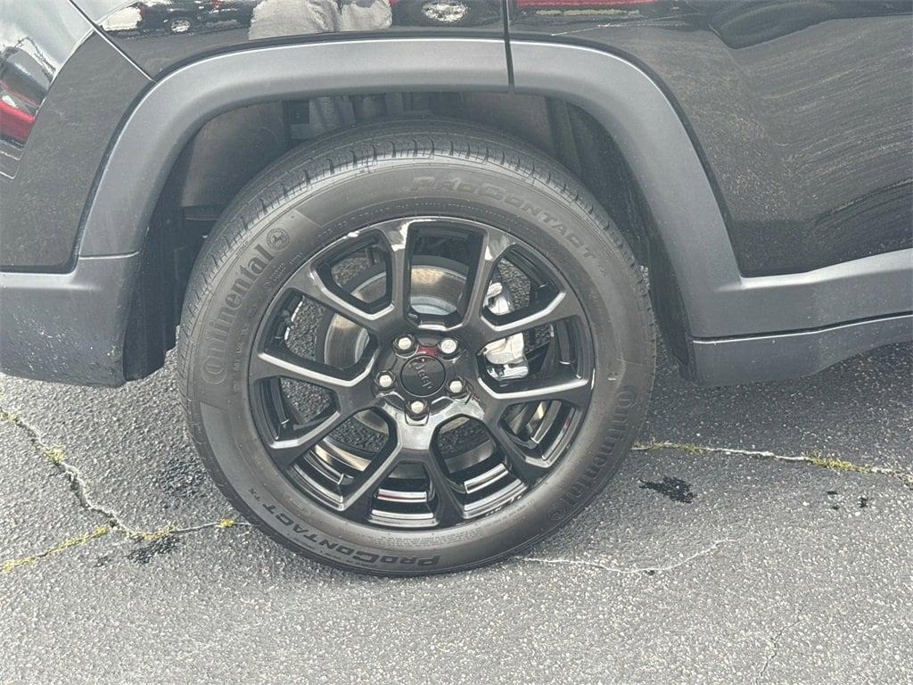 used 2022 Jeep Compass car, priced at $21,418