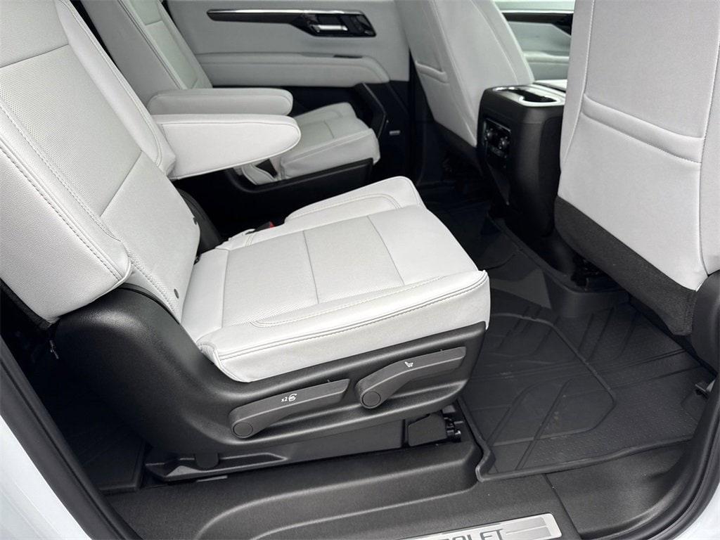 new 2026 Chevrolet Suburban car, priced at $89,100