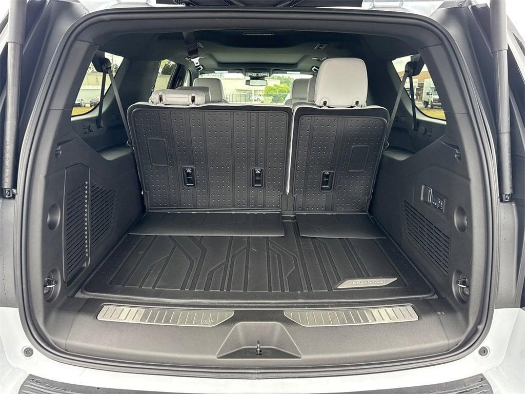 new 2026 Chevrolet Suburban car, priced at $89,100