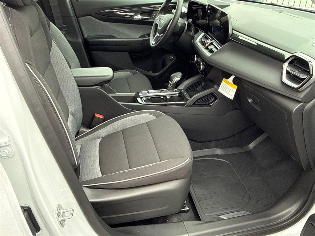 new 2026 Chevrolet TrailBlazer car, priced at $30,365