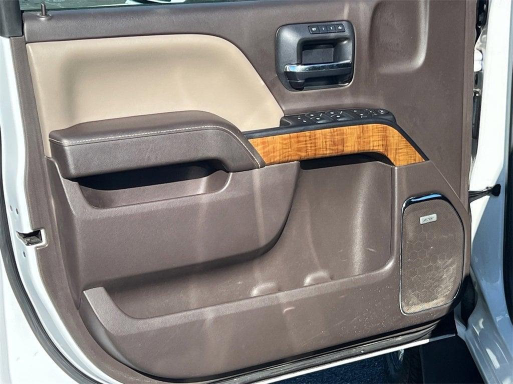 used 2017 GMC Sierra 1500 car, priced at $30,544